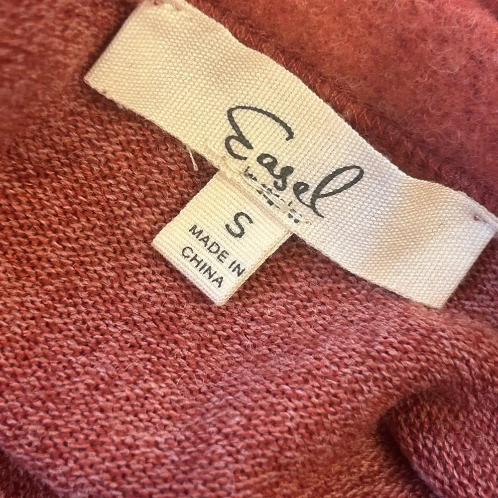 NWOT Easel Multicolor Knitted Contrast Long Sleeve Sweater